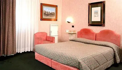 Hotel Valle Roma 3*,  Italia